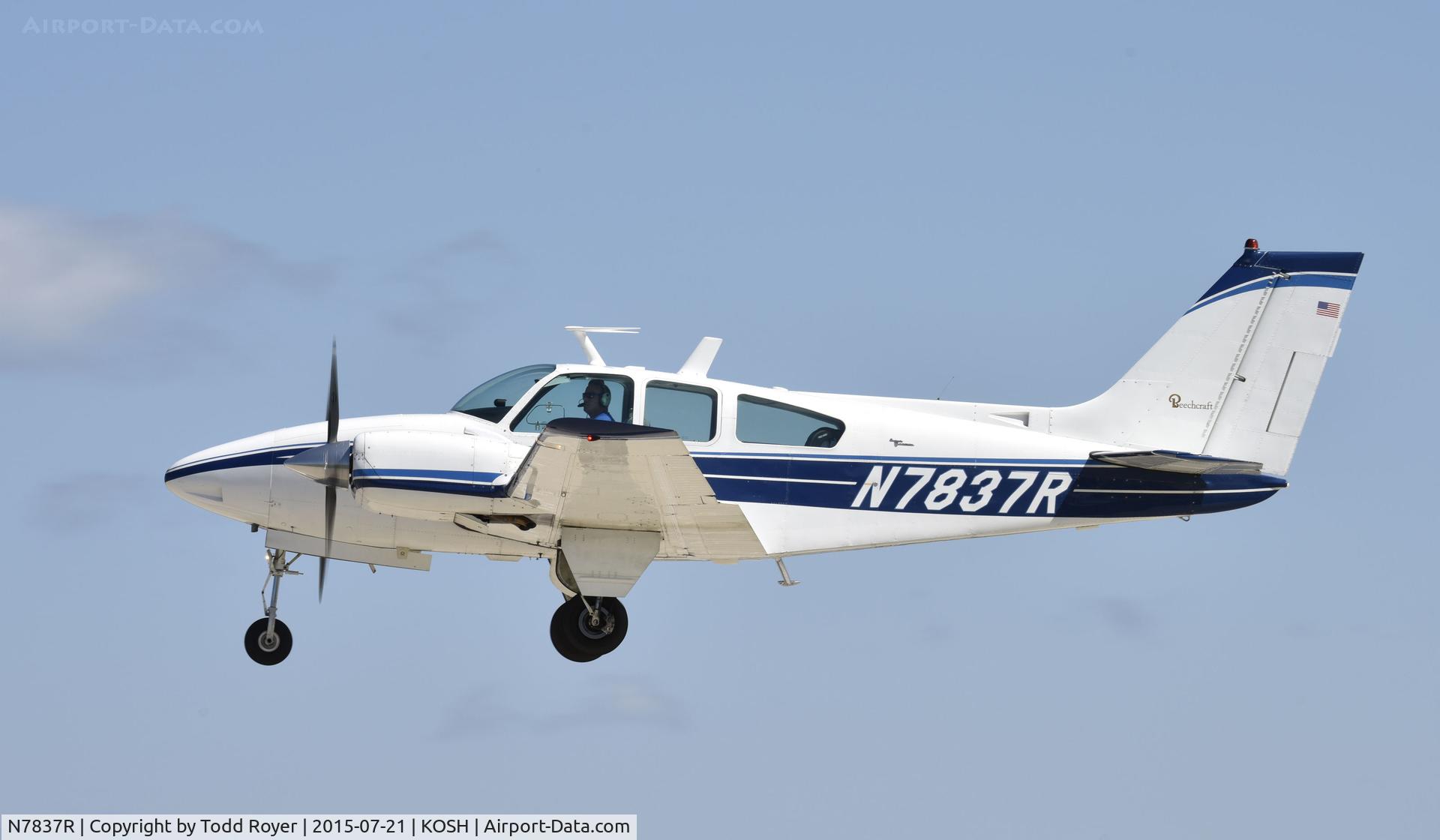 N7837R, 1969 Beech D55 Baron C/N TE-675, Airventure 2015