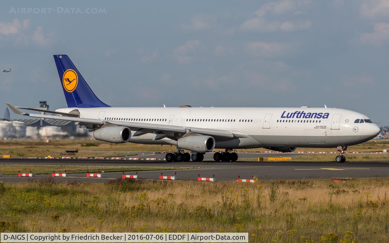 D-AIGS, 1999 Airbus A340-313 C/N 297, departure via RW18W