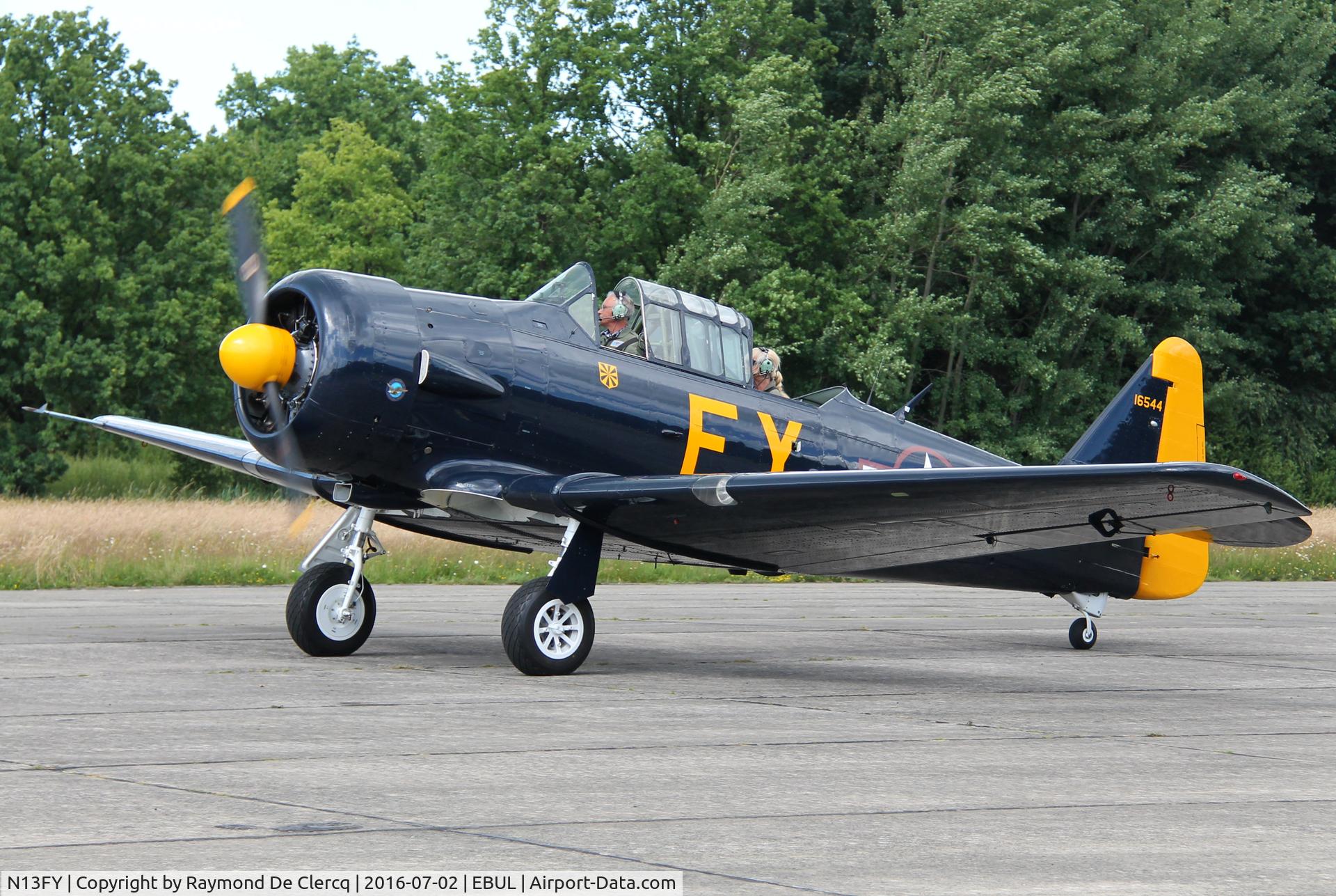 N13FY, 1942 North American AT-6A Texan C/N 78-6922, Ursel Avia 2016.