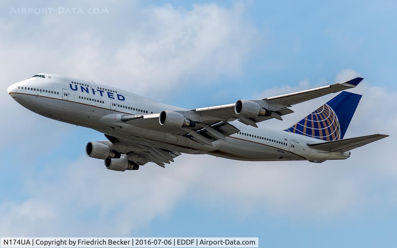 N174UA, 1990 Boeing 747-422 C/N 24381, departure via RW25C