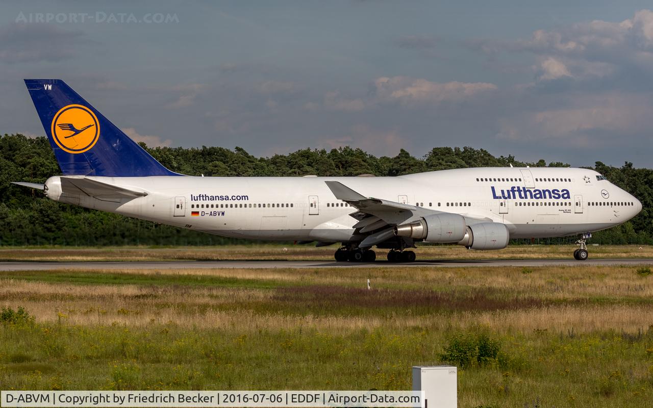 D-ABVM, 1998 Boeing 747-430 C/N 29101, departure via RW18W