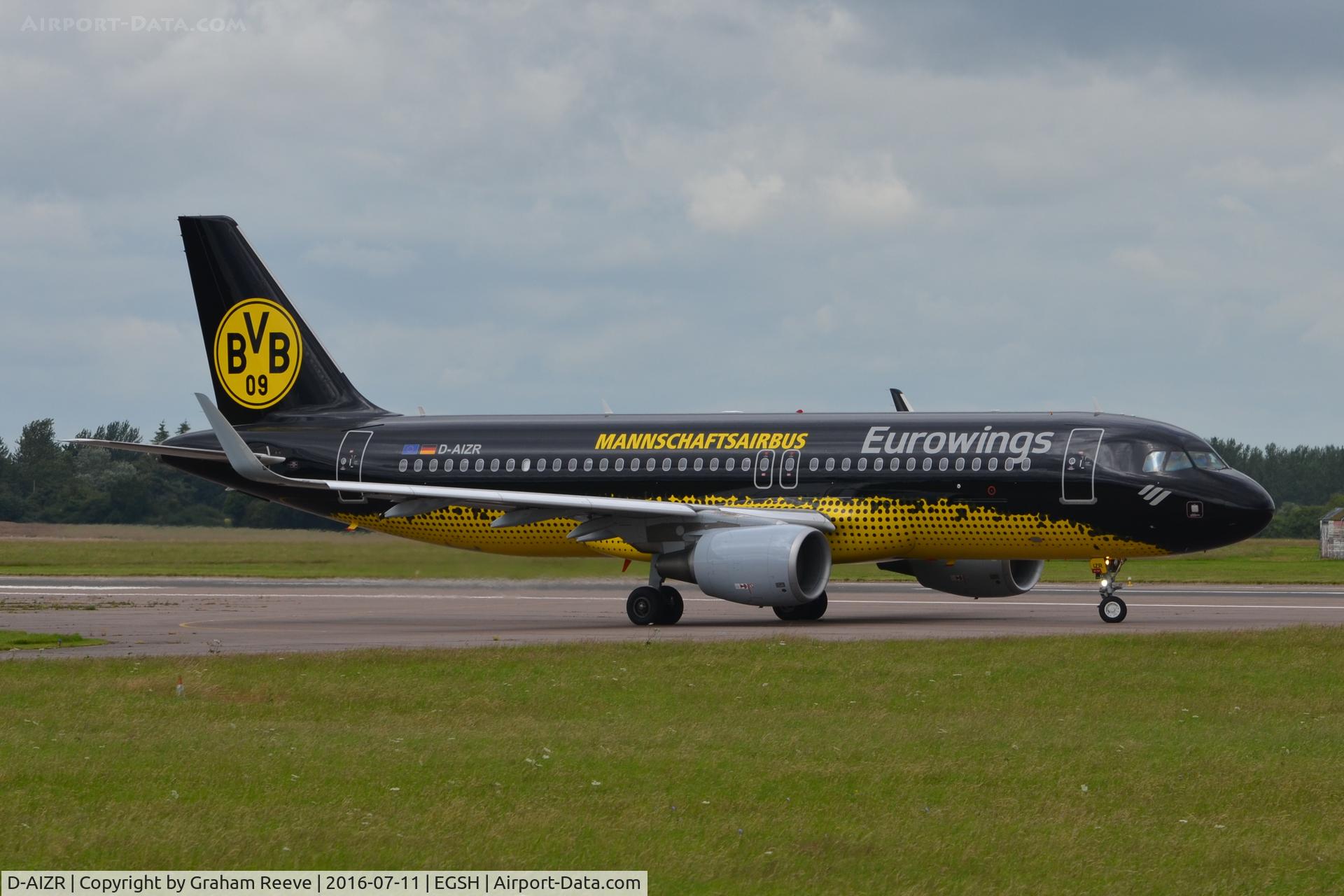 D-AIZR, 2013 Airbus A320-214 C/N 5525, Departing from Norwich in a new colour scheme.