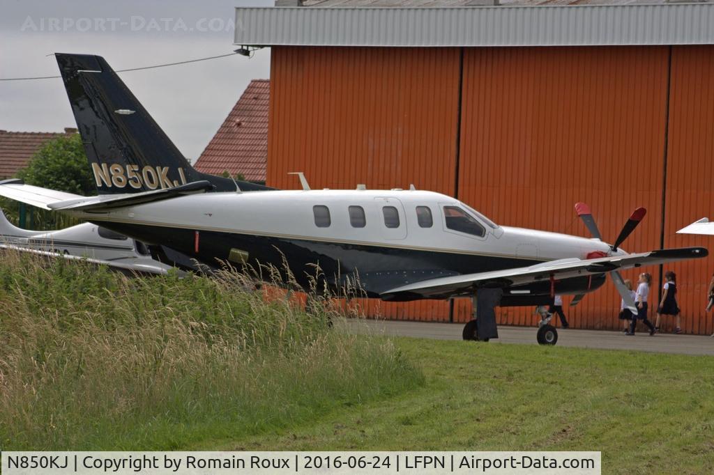 N850KJ, 2013 Socata TBM-700 C/N 659, Parked
