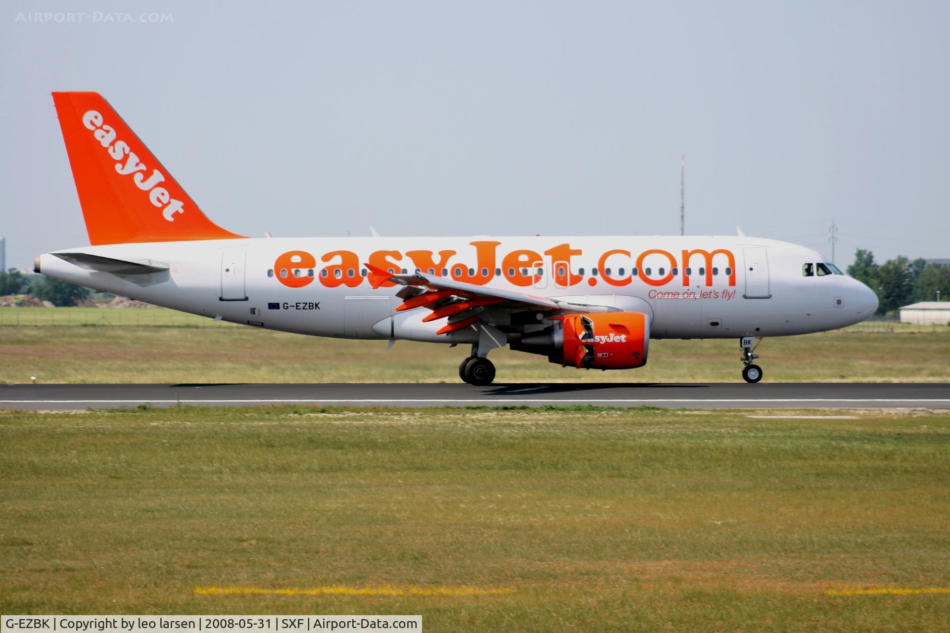G-EZBK, 2007 Airbus A319-111 C/N 3041, Berlin SXF 31.5.08