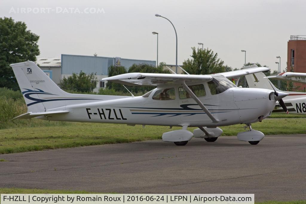 F-HZLL, 2010 Cessna 172SP C/N 172S-11059, Parked