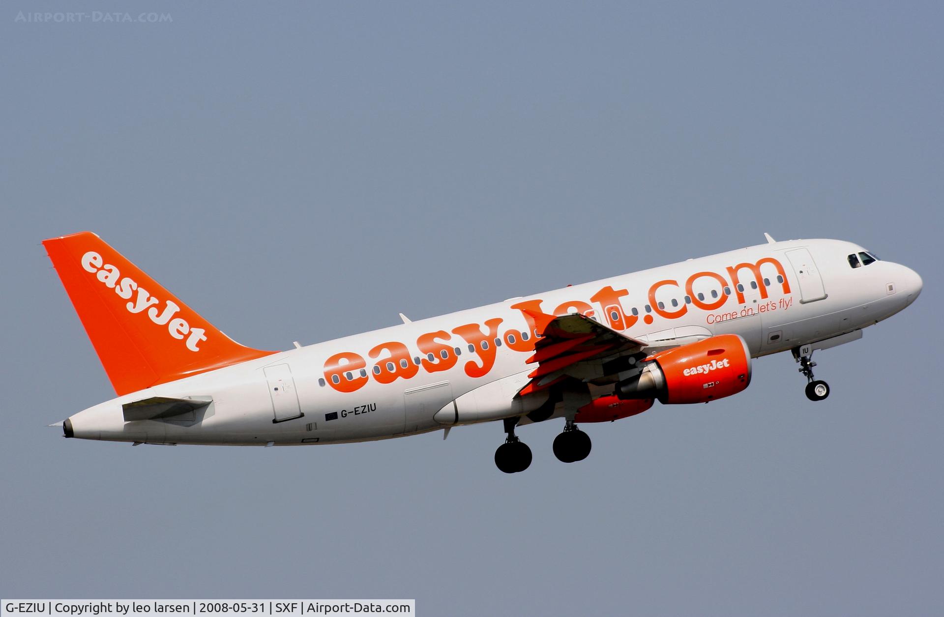 G-EZIU, 2005 Airbus A319-111 C/N 2548, Berlin SXF 31.5.08