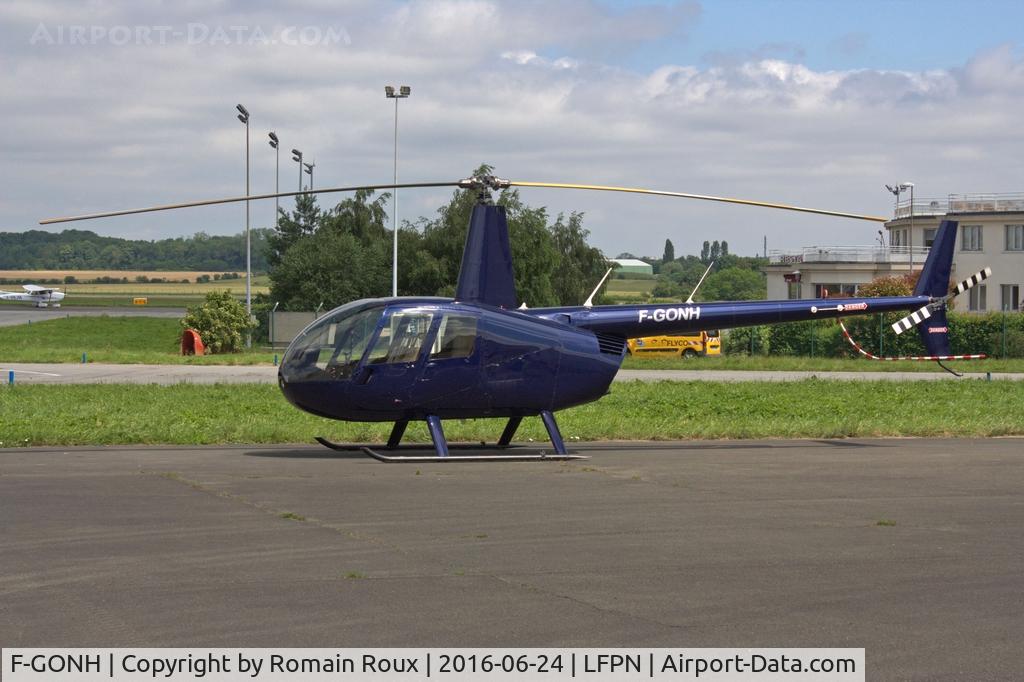 F-GONH, 2008 Robinson R44 Raven II C/N 12556, Parked