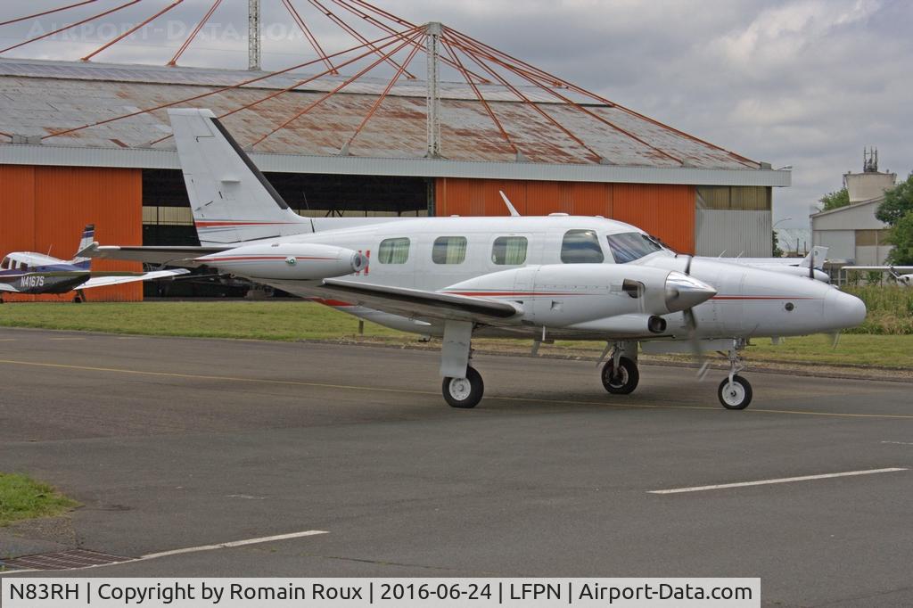 N83RH, Piper PA-31T C/N 31T-7920001, Parked