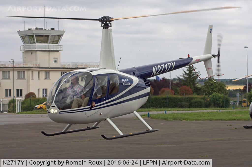 N2717Y, Robinson R44 II C/N 12121, Taxiing