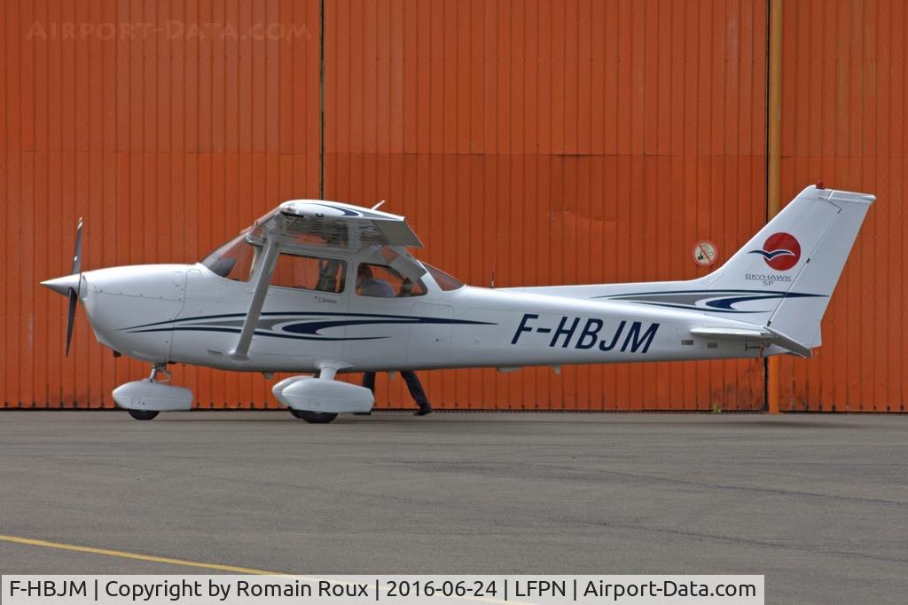 F-HBJM, 2005 Cessna 172S Skyhawk SP C/N 172S-9776, Parked