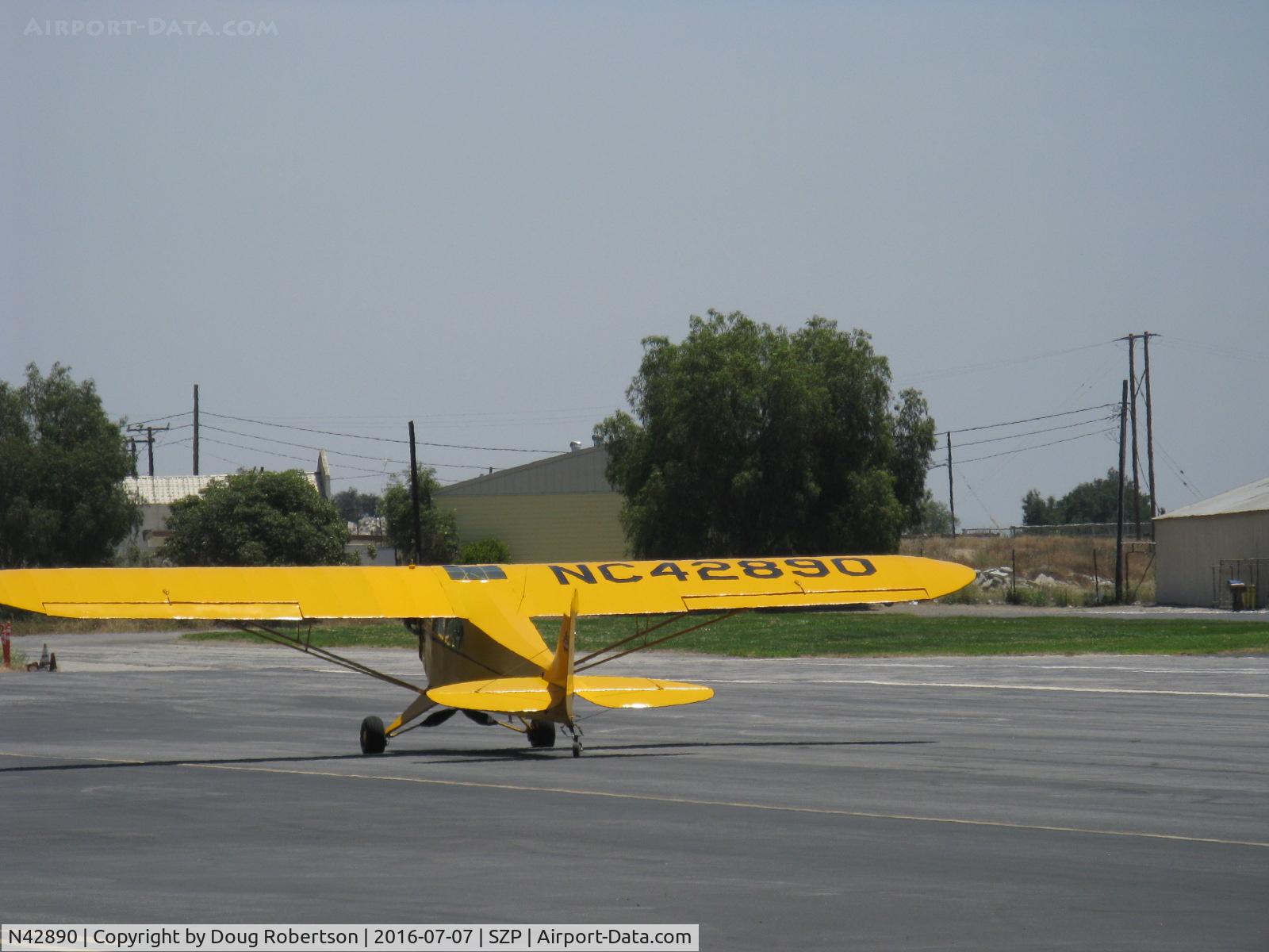 N42890, 1945 Piper J3C-65 Cub C/N 15225, 1945 Piper J3C-65 CUB, Continental A&C65 65 Hp, holding short Rwy 22