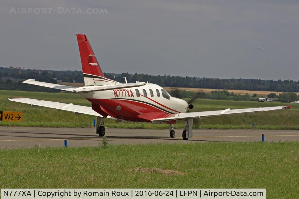 N777XA, 2013 Socata TBM 700 C/N 680, Taxiing