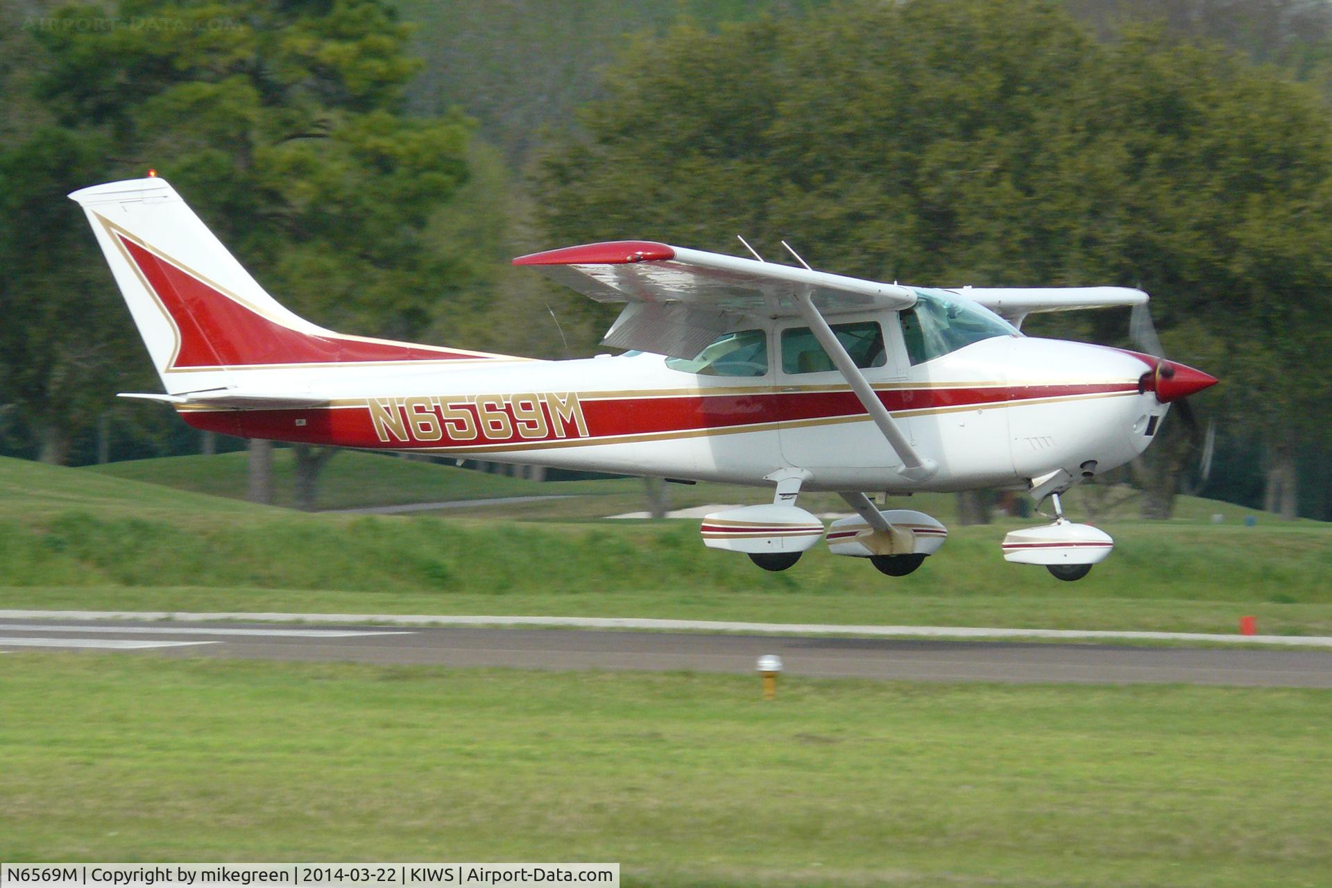 N6569M, 1975 Cessna 182P Skylane C/N 18263760, N6569M