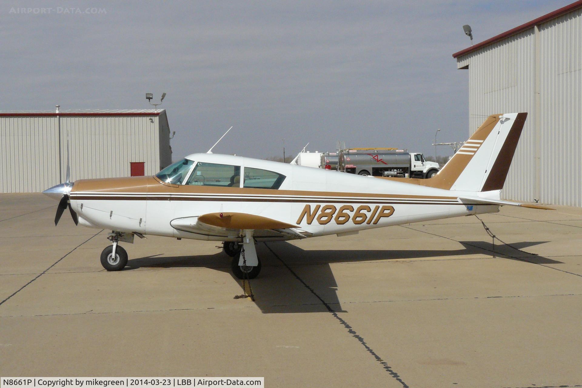 N8661P, 1964 Piper PA-24-260 Comanche C/N 24-4107, N8661P