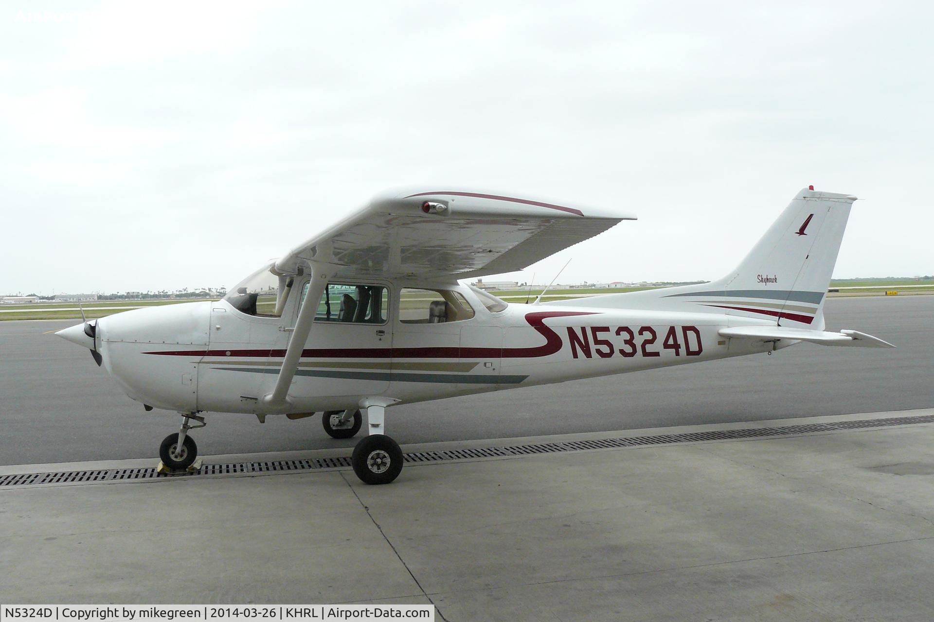 N5324D, 1979 Cessna 172N C/N 17272519, N5324D