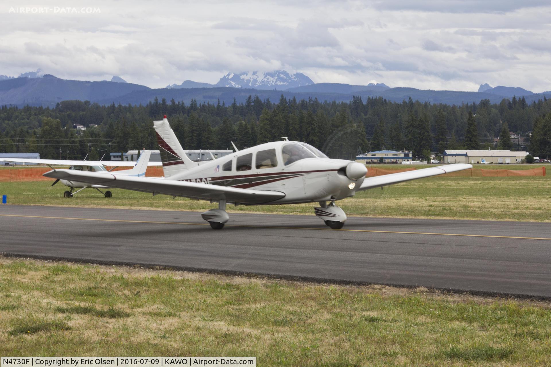 N4730F, Piper PA-28-181 C/N 28-7790058, Piper taxing to depart the 2016 Arlington Fly-In.