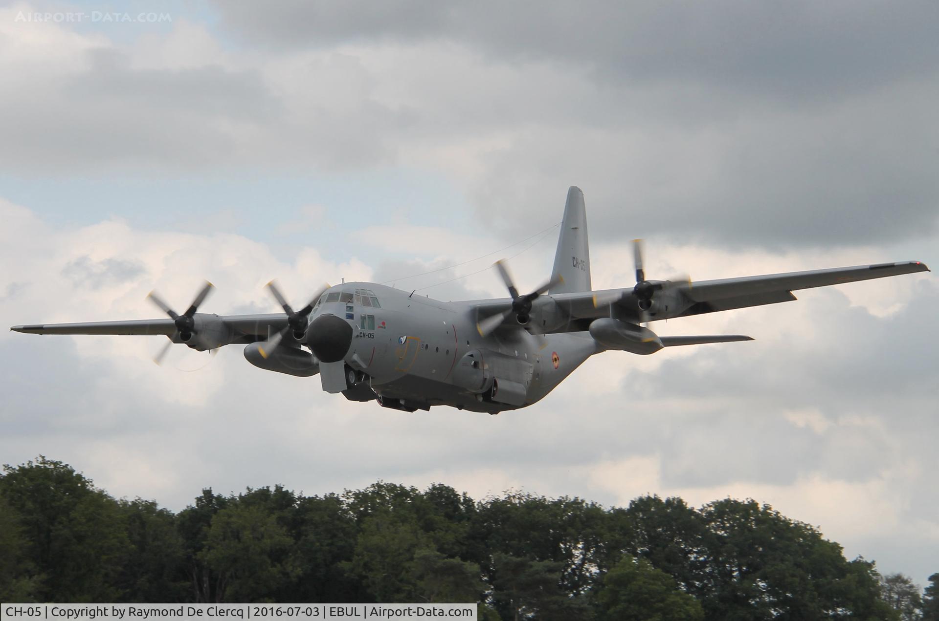 CH-05, 1972 Lockheed C-130H Hercules C/N 382-4470, Departing Ursel Avia 2016.