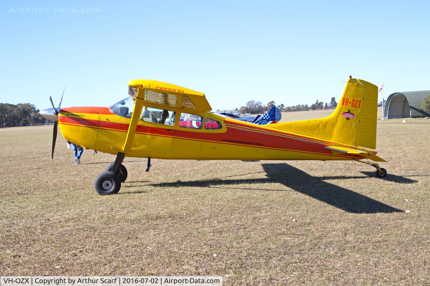 VH-OZX, 1978 Cessna A185F Skywagon 185 C/N 18503511, VH-OZX Luskintyre NSW 02-07-2016