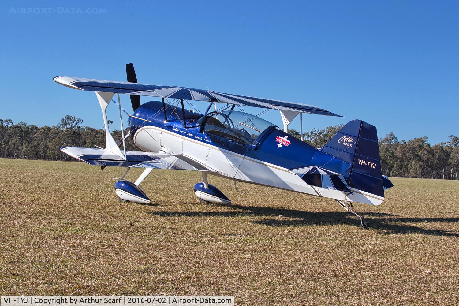 VH-TYJ, 2003 Pitts Model 12 C/N 108, VH-TYJ Luskintyre NSW 02-07-2016