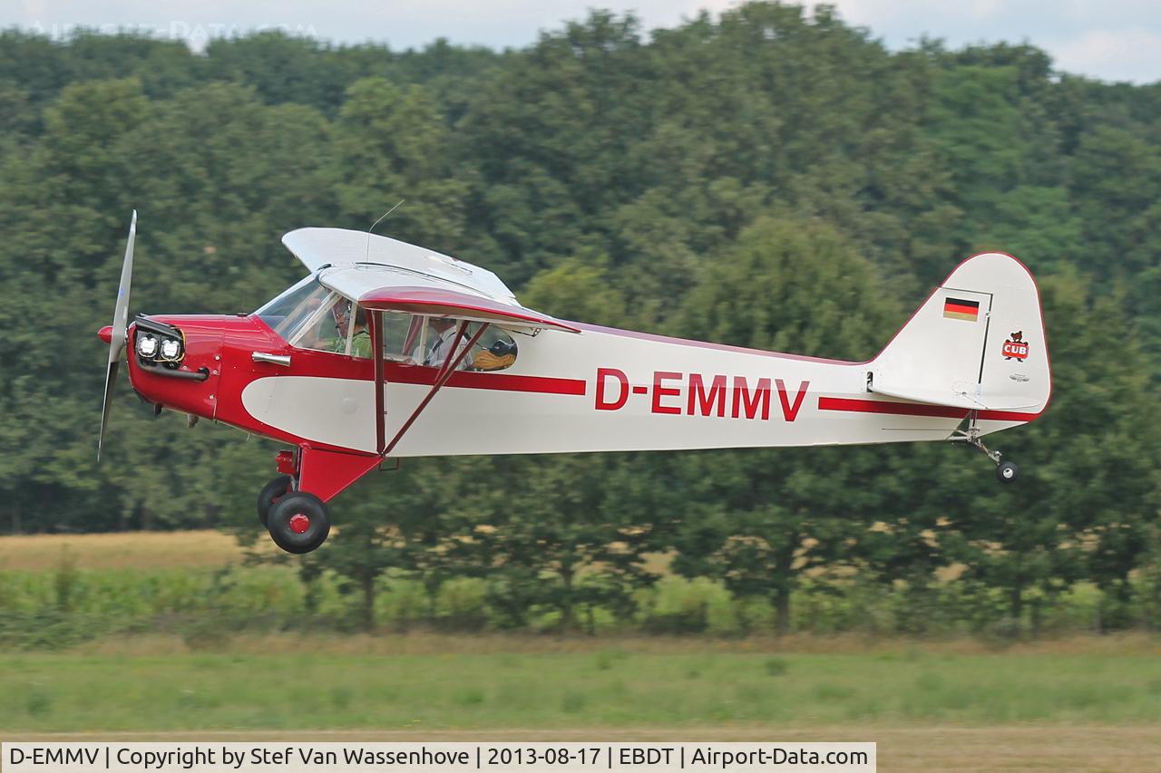 D-EMMV, Piper J-3C-65 Cub Cub C/N 12837, Schaffen-Diest Oldtimer Fly-Inn 2013.