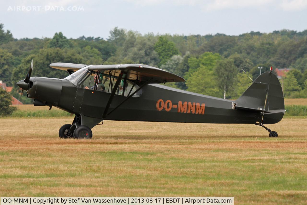 OO-MNM, 1979 Piper PA-18-150 Super Cub C/N 18-8009035, Schaffen-Diest Oldtimer Fly-Inn 2013.