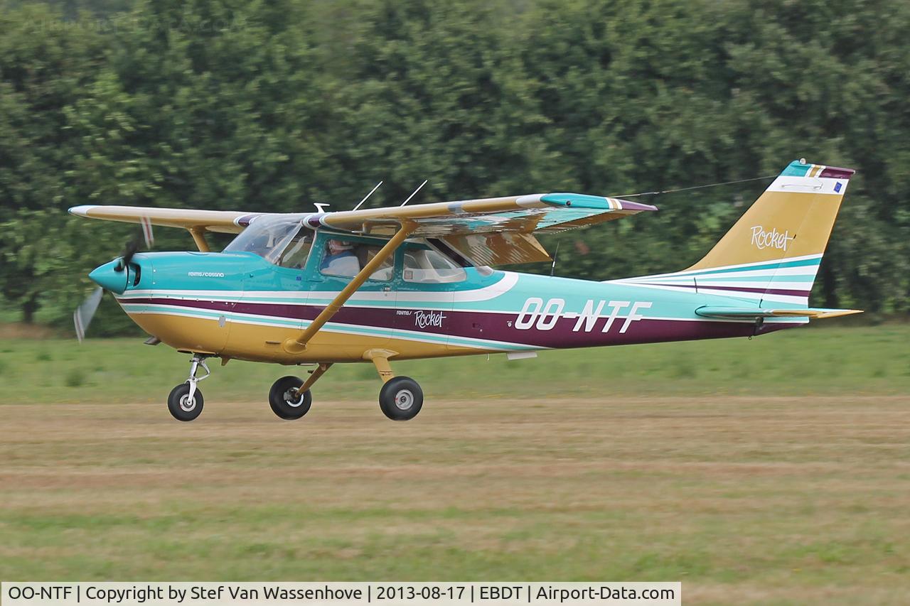 OO-NTF, 1971 Reims FR172H C/N 1720244, Schaffen-Diest Oldtimer Fly-Inn 2013.