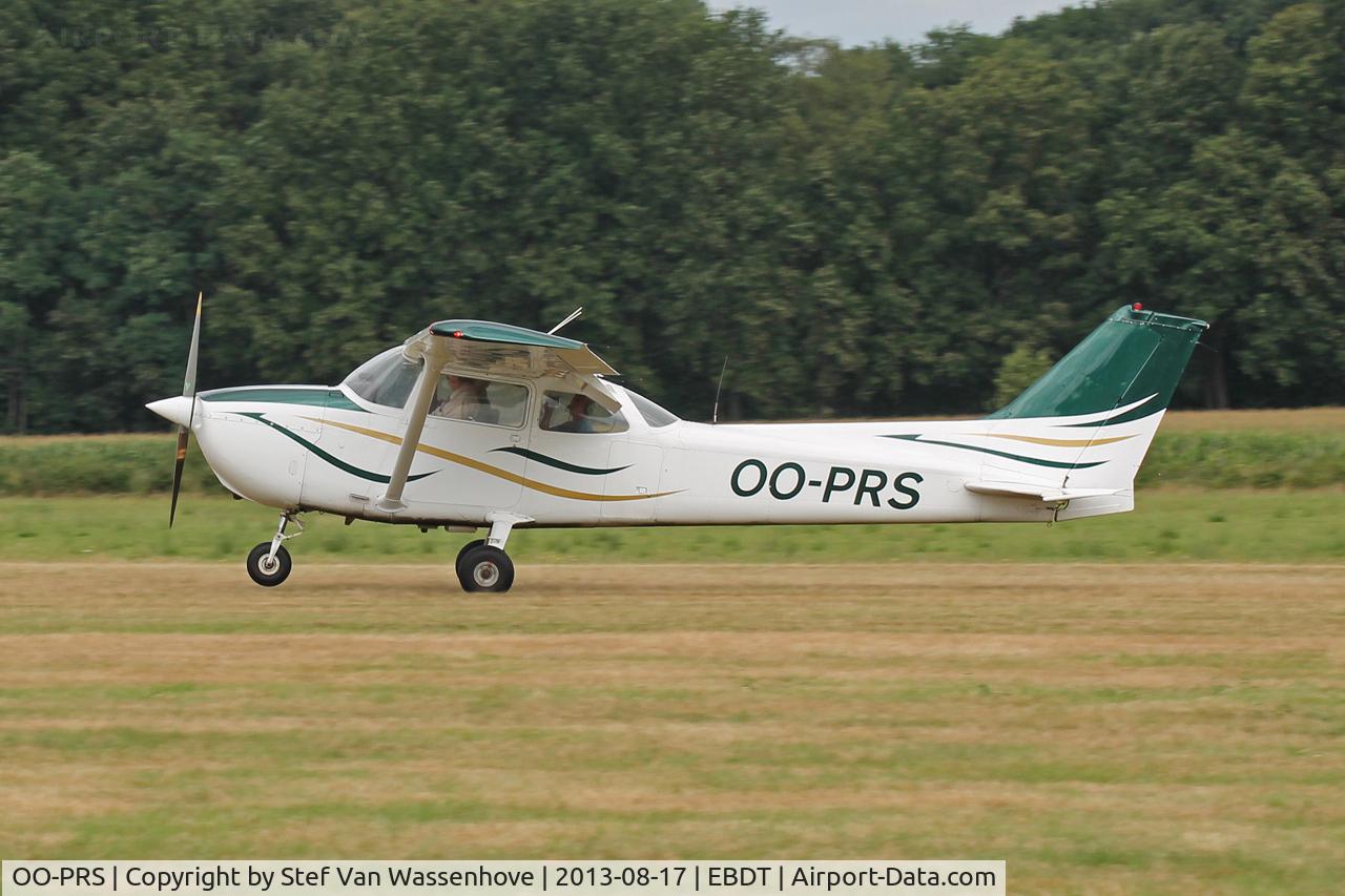 OO-PRS, 1974 Reims F172M II Skyhawk C/N 1044, Schaffen-Diest Oldtimer Fly-Inn 2013.