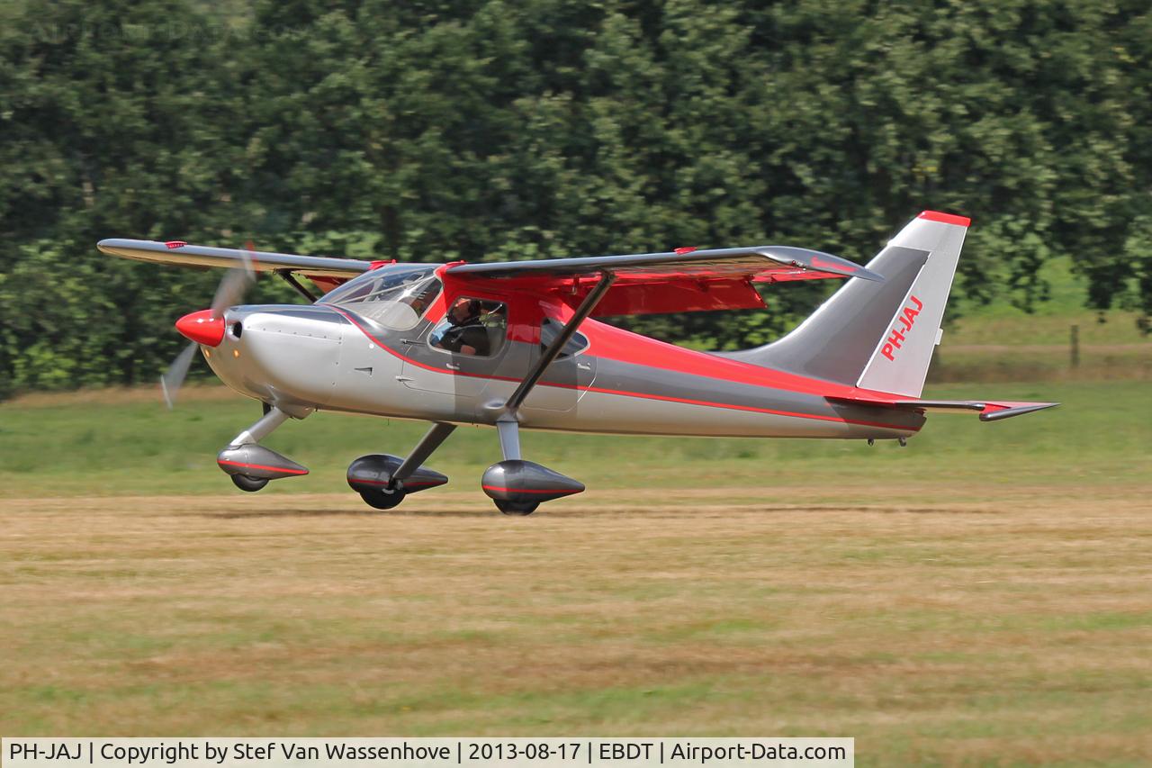 PH-JAJ, 2009 Glasair GS-2 Sportsman 2+2 C/N 7294, Schaffen-Diest Oldtimer Fly-Inn 2013.
