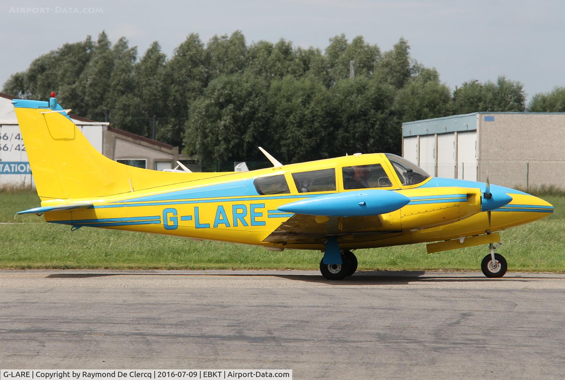 G-LARE, 1970 Piper PA-39 Twin Comanche C/R C/N 39-16, Visitor at Wevelgem.
