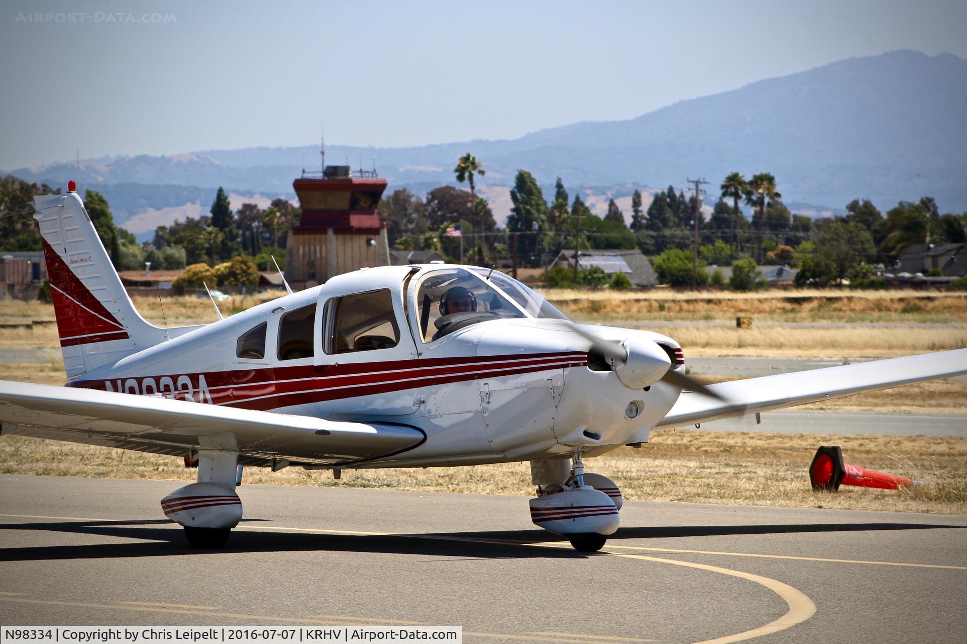 N98334, 1969 Piper PA-28-140 C/N 28-26175, Texas-based 1969 Piper PA-28-140 taxing in at Reid Hillview Airport, San Jose, CA.