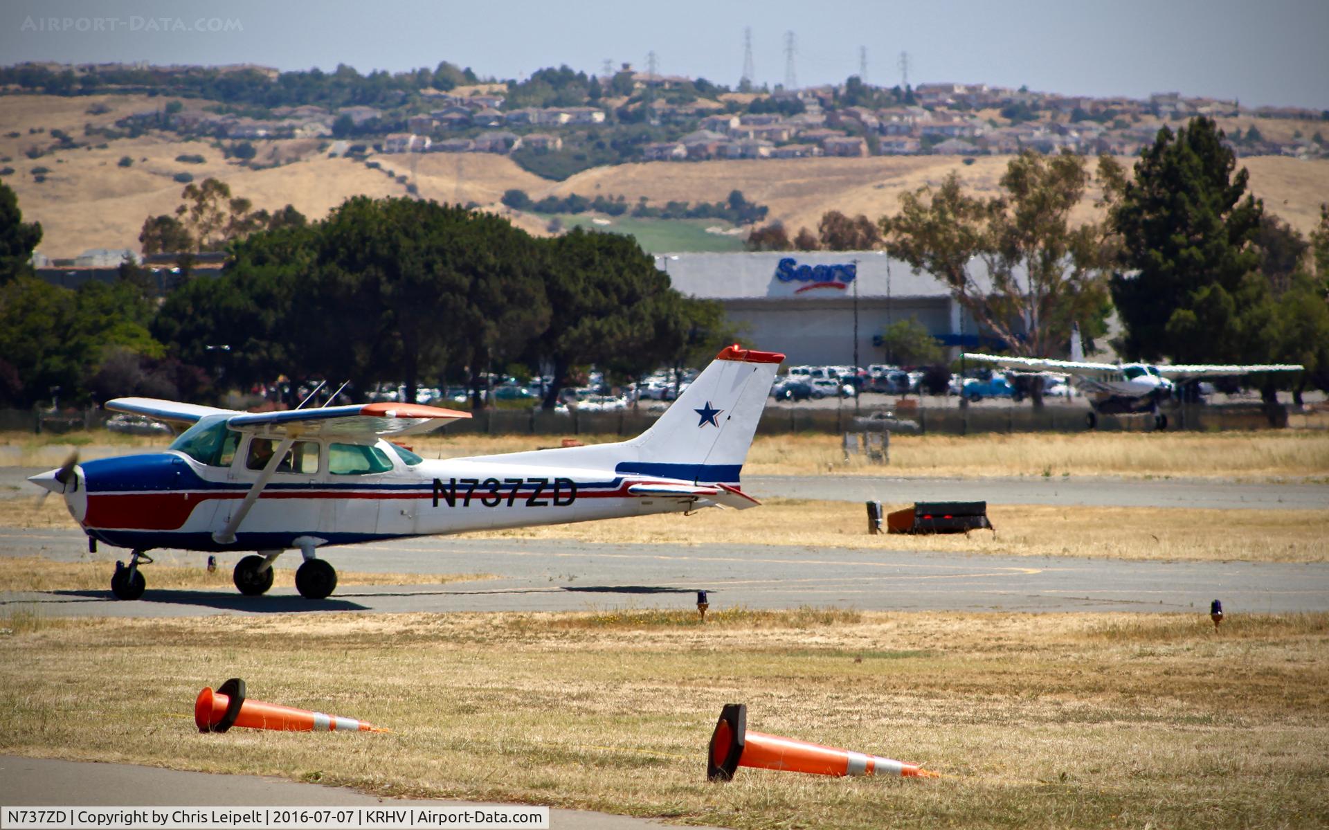 N737ZD, 1977 Cessna 172N C/N 17269794, Locally-based 1977 Cessna 172N clear of 31R at Reid Hillview Airport, San Jose, CA.