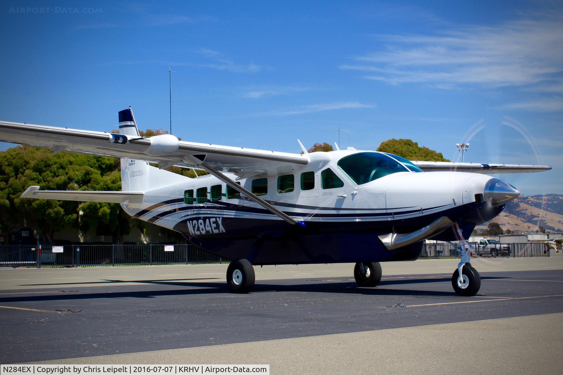 N284EX, 2016 Cessna 208B Grand Caravan EX C/N 208B5284, Textron Aviation Inc (Wichita, KS) 2016 Grand Caravan EX preparing for shut down after arriving from Sedona, AZ. It was here for a demo flight for a client interested in purchasing a 2016 Cessna Caravan.