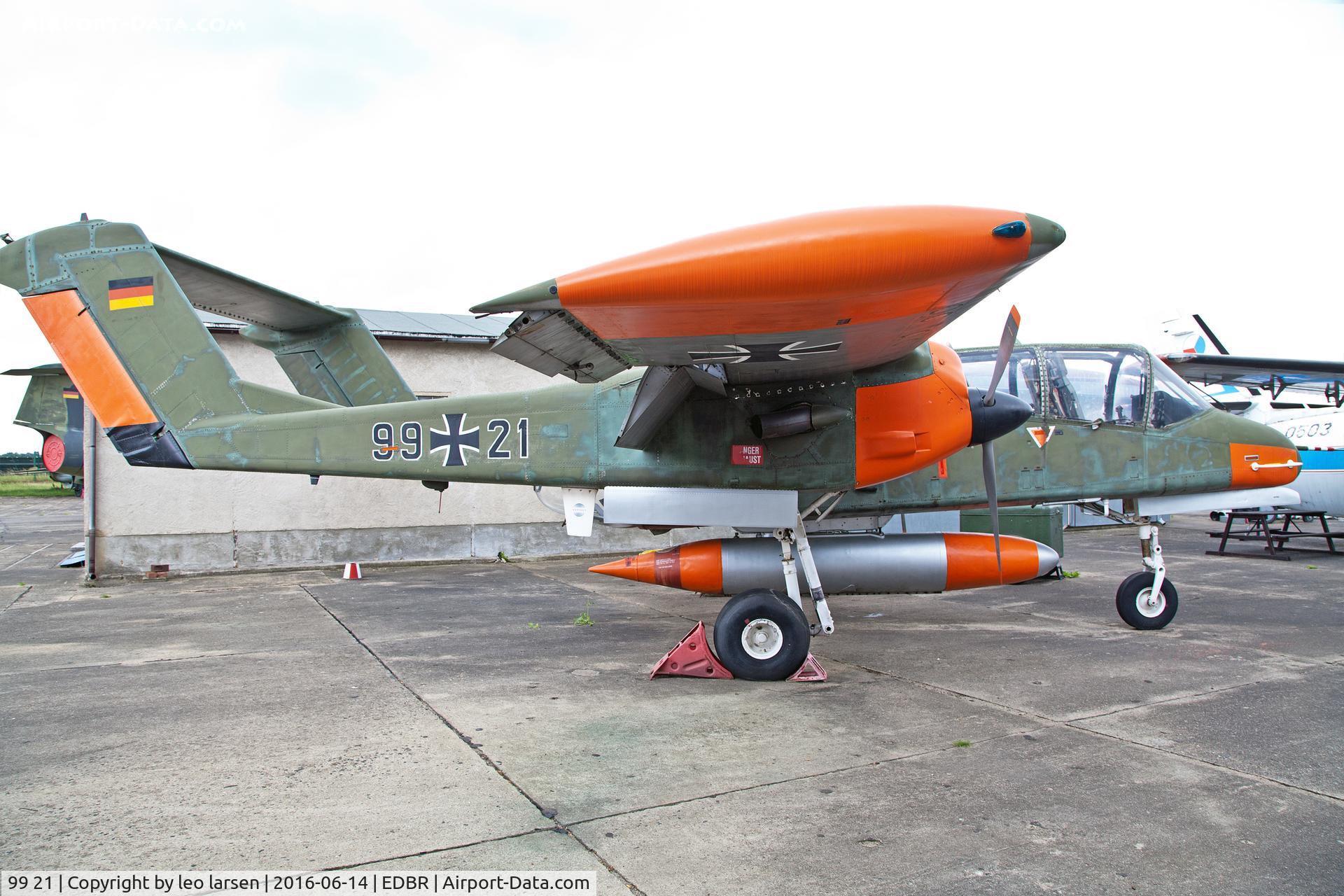 99 21, North American OV-10B Bronco C/N 338-6, Rothenburg Museum 14.6.16