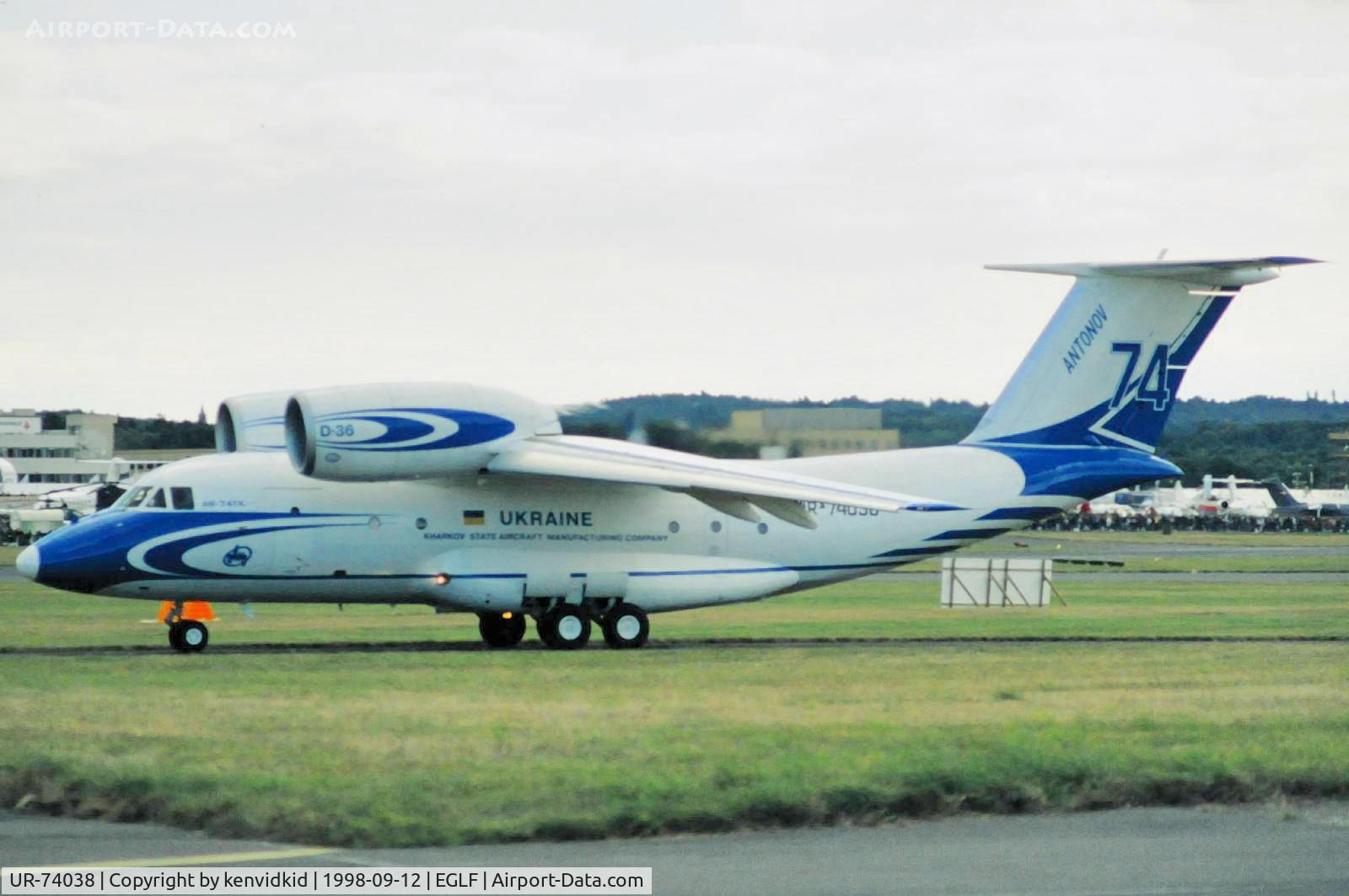 UR-74038, 1998 Antonov An-74TK-200 C/N 36547097933, 1998 Farnborough Air Show