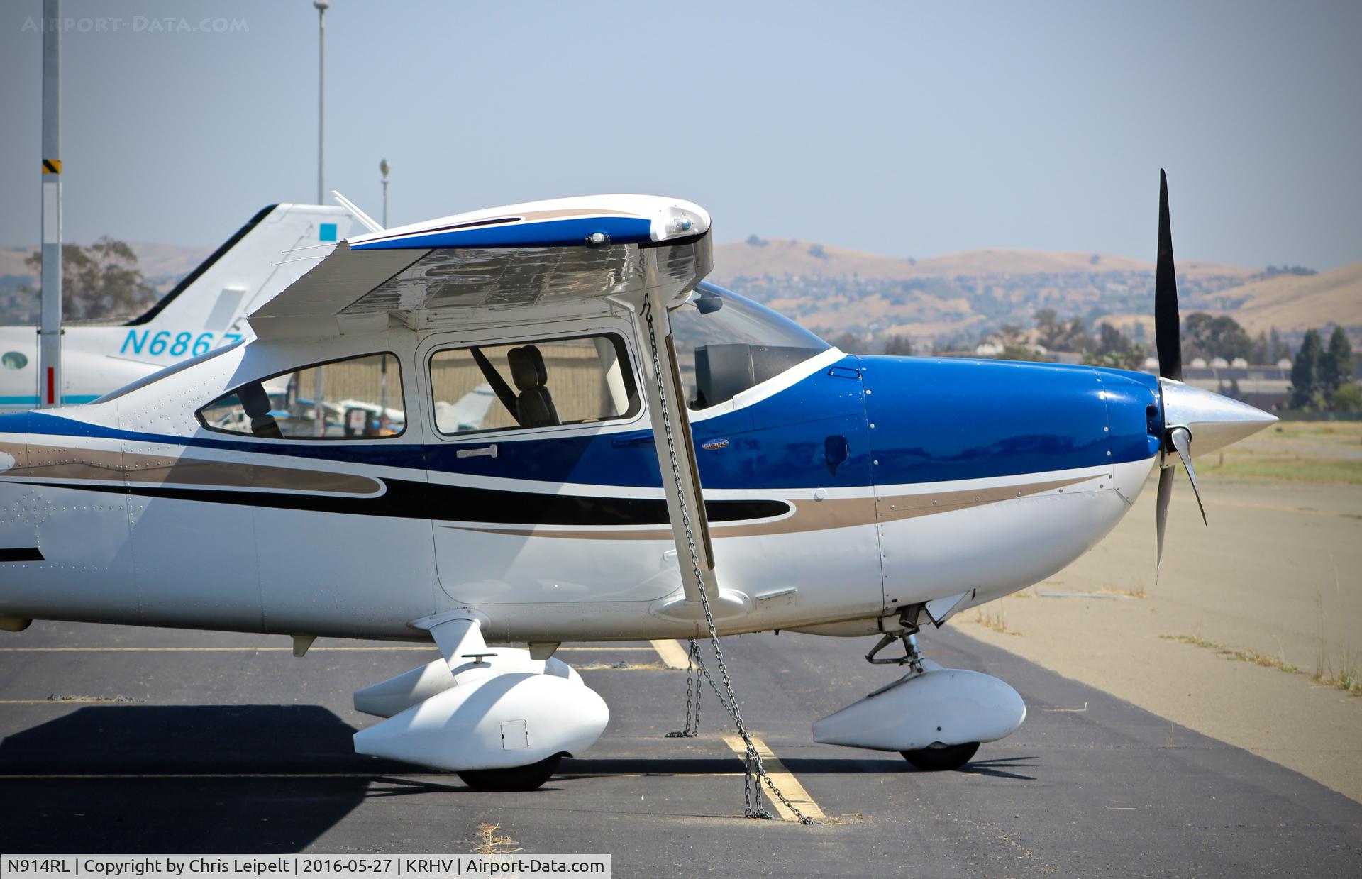 N914RL, 2004 Cessna 182T Skylane C/N 18281399, So-Cal based 2004 Cessna 182T parked on the transient ramp at Reid Hillview Airport, San Jose, CA.