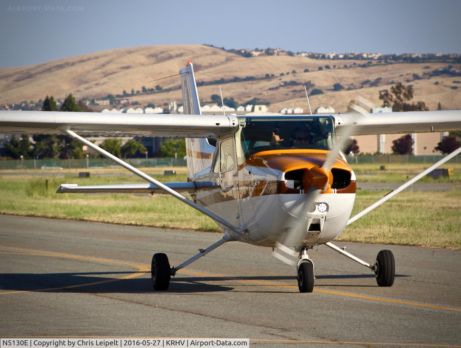 N5130E, 1978 Cessna 172N C/N 17271725, Locally-based 1978 Cessna 172N taxing in at Reid Hillview Airport, San Jose, CA.