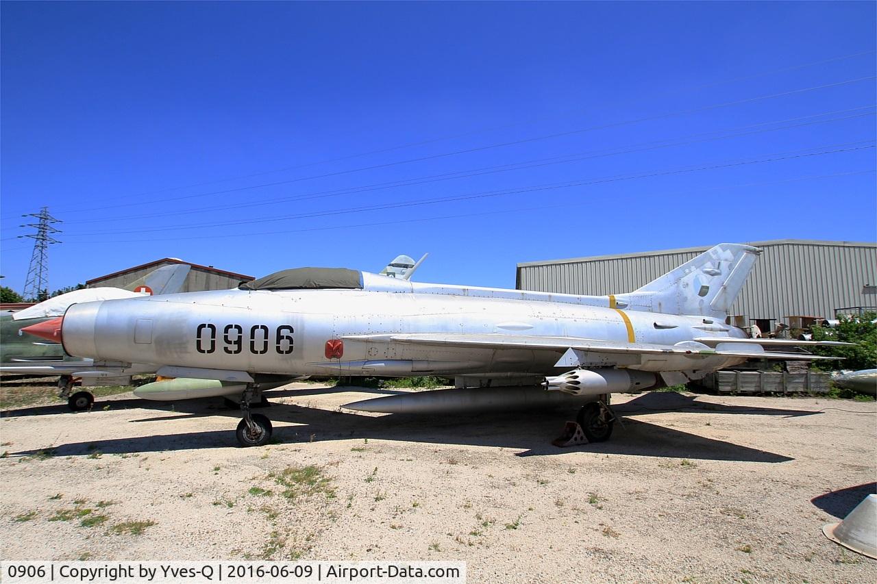 0906, Mikoyan-Gurevich MiG-21F-13 C/N 741906, Mikoyan-Gurevich MiG-21F-13, preserved at les amis de la 5ème escadre Museum, Orange