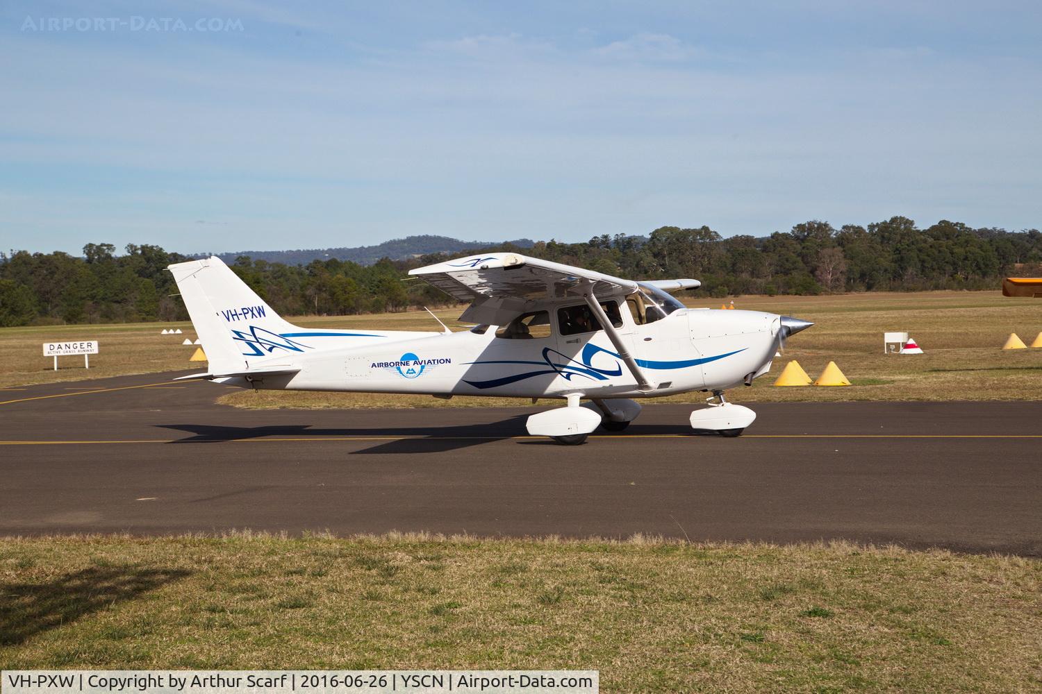 VH-PXW, 2008 Cessna 172S C/N 172S10673, Camden NSW June 2016