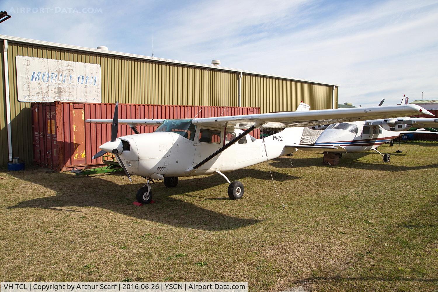 VH-TCL, 1975 Cessna U206F Stationair C/N U20602627, Camden NSW June 2016