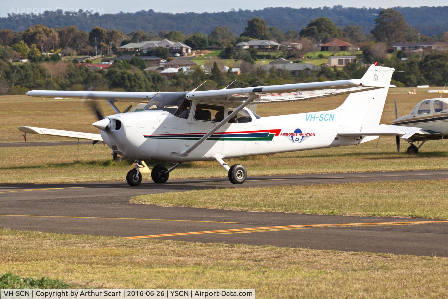 VH-SCN, 2001 Cessna 172R C/N 17281039, Camden NSW June 2016