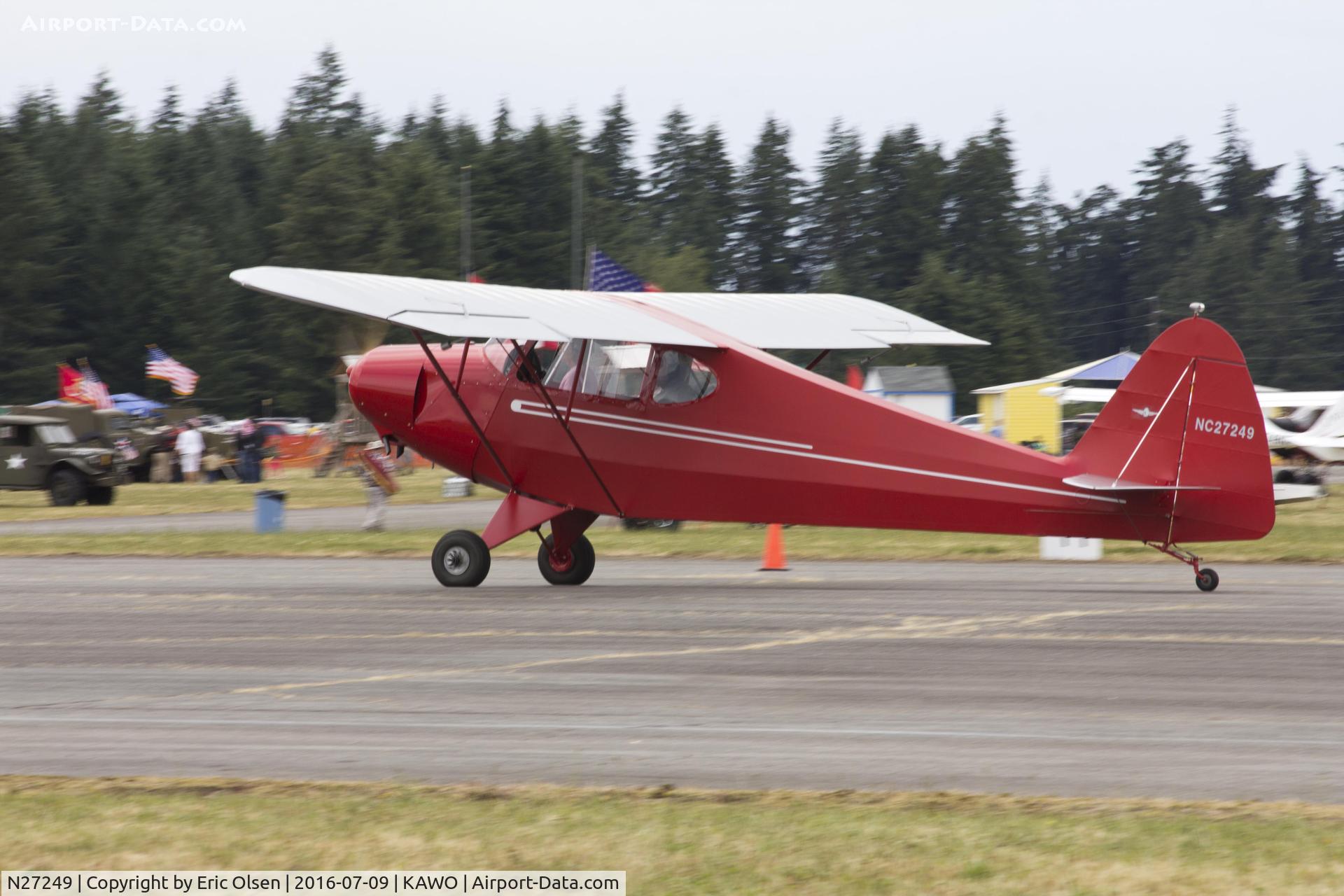 N27249, 1940 Porterfield LP-65 C/N 738, 1940 Porterfield taxing by as it departs the 2016 Arlington Fly-In.