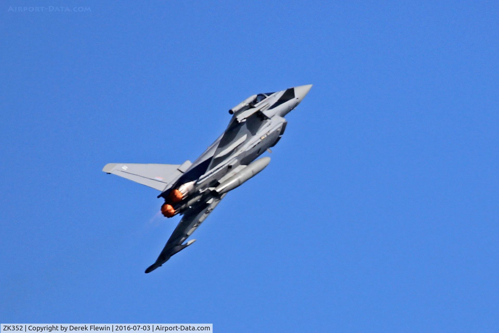 ZK352, 2013 Eurofighter EF-2000 Typhoon FGR4 C/N BS113/408, Typhoon FGR4, coded BV, Royal Air Force RAF Coningsby based, 29(R) OCU, seen displaying at WNAS16.