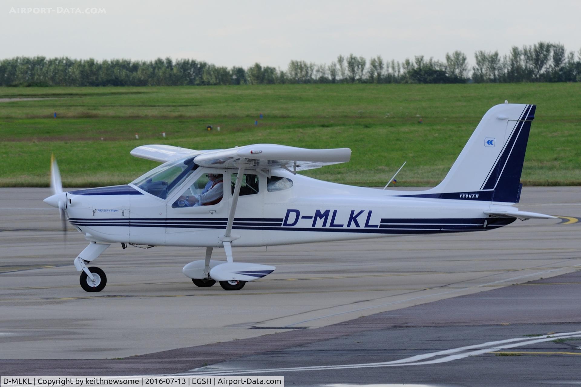 D-MLKL, Tecnam P-92 Echo Super C/N Not found D-MLKL, Evening Visitor.