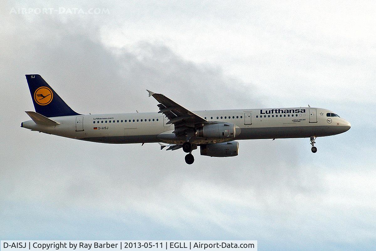 D-AISJ, 2008 Airbus A321-231 C/N 3360, Airbus A321-231 [3360] (Lufthansa) Home~G 11/05/2013. On approach 27L.