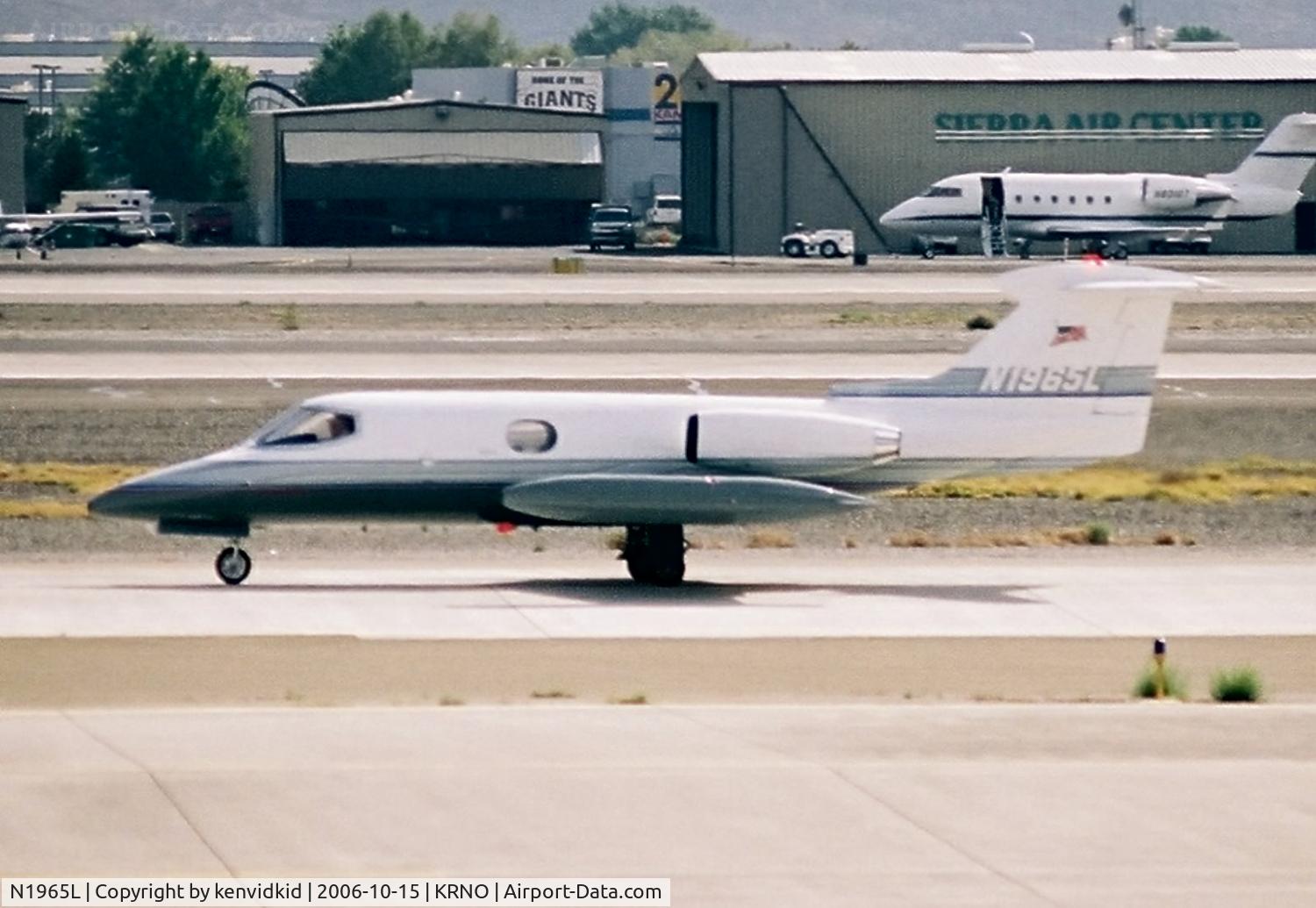 N1965L, 1968 Learjet 24A C/N 012, Reno Airport