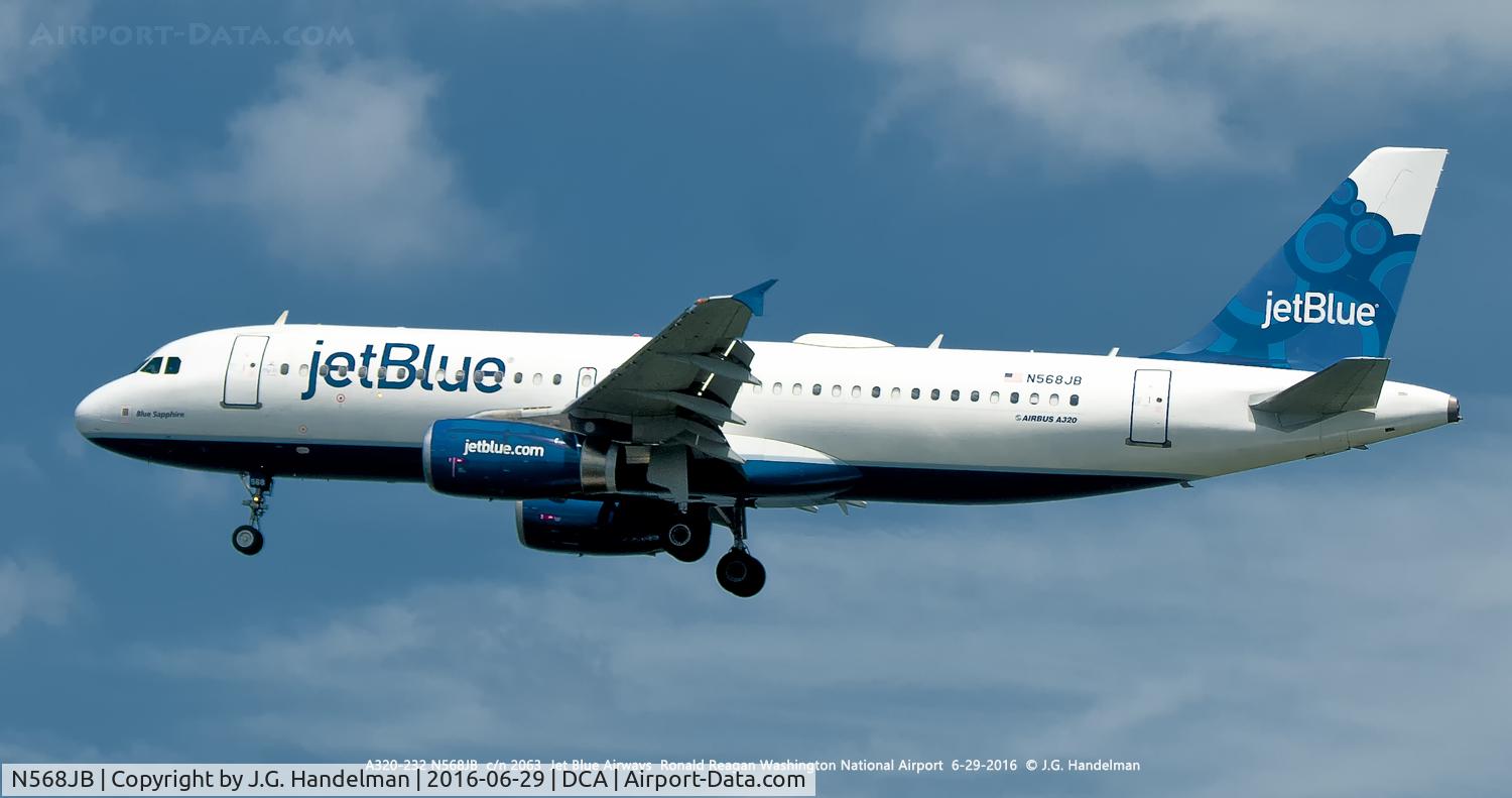 N568JB, 2003 Airbus A320-232 C/N 2063, On final to DCA.