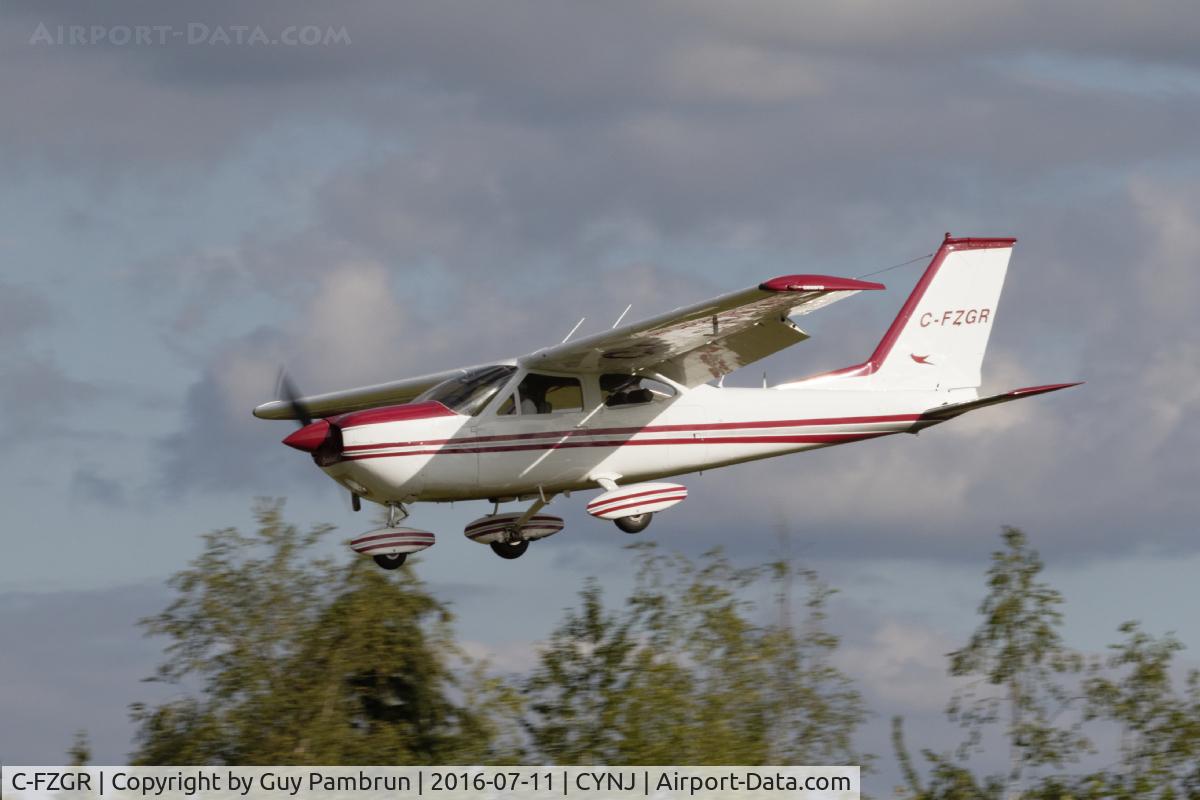 C-FZGR, 1970 Cessna 177B Cardinal C/N 17701566, Landing