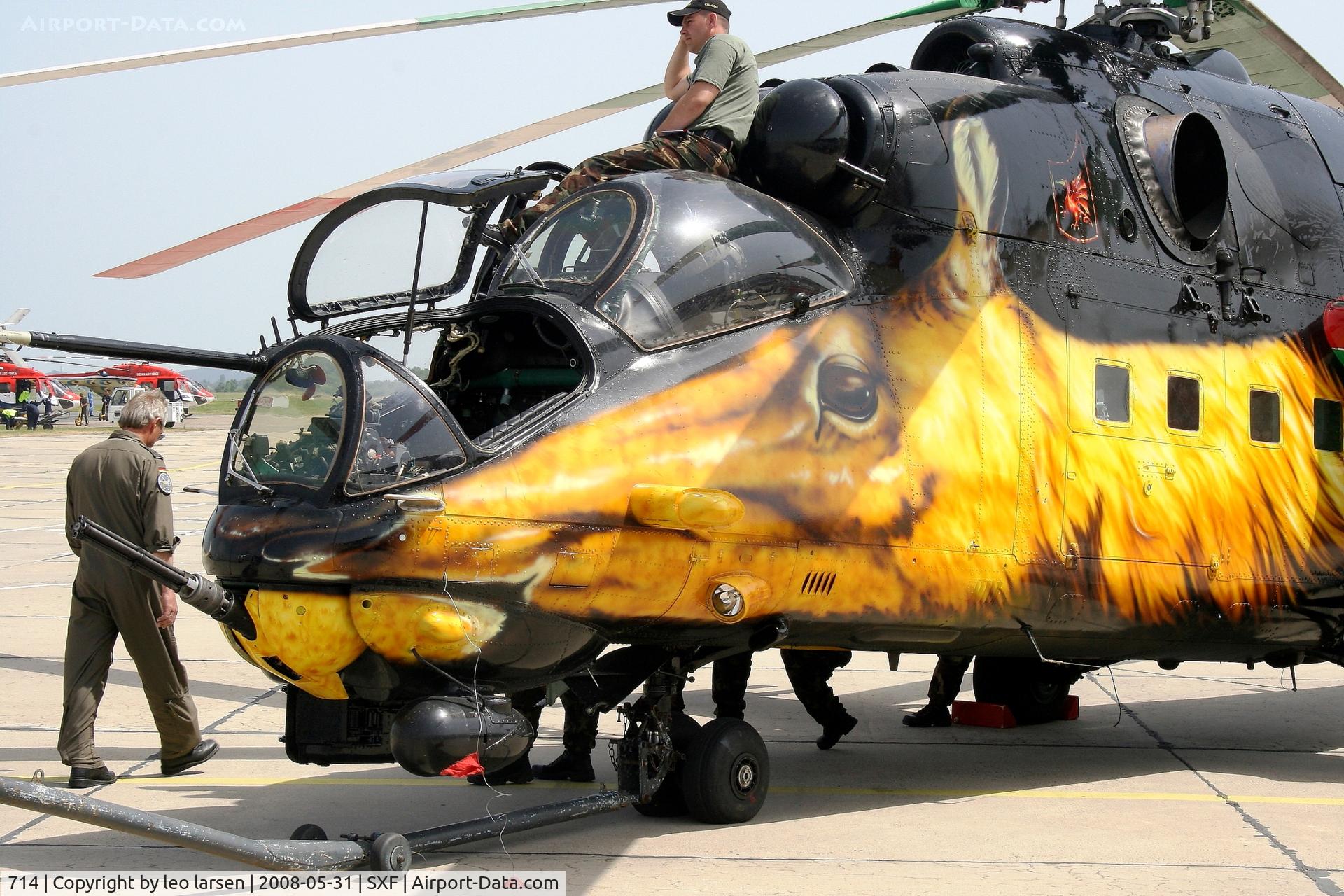 714, 1985 Mil Mi-24V Hind E C/N K220714, Berlin Air Show 30.5.08