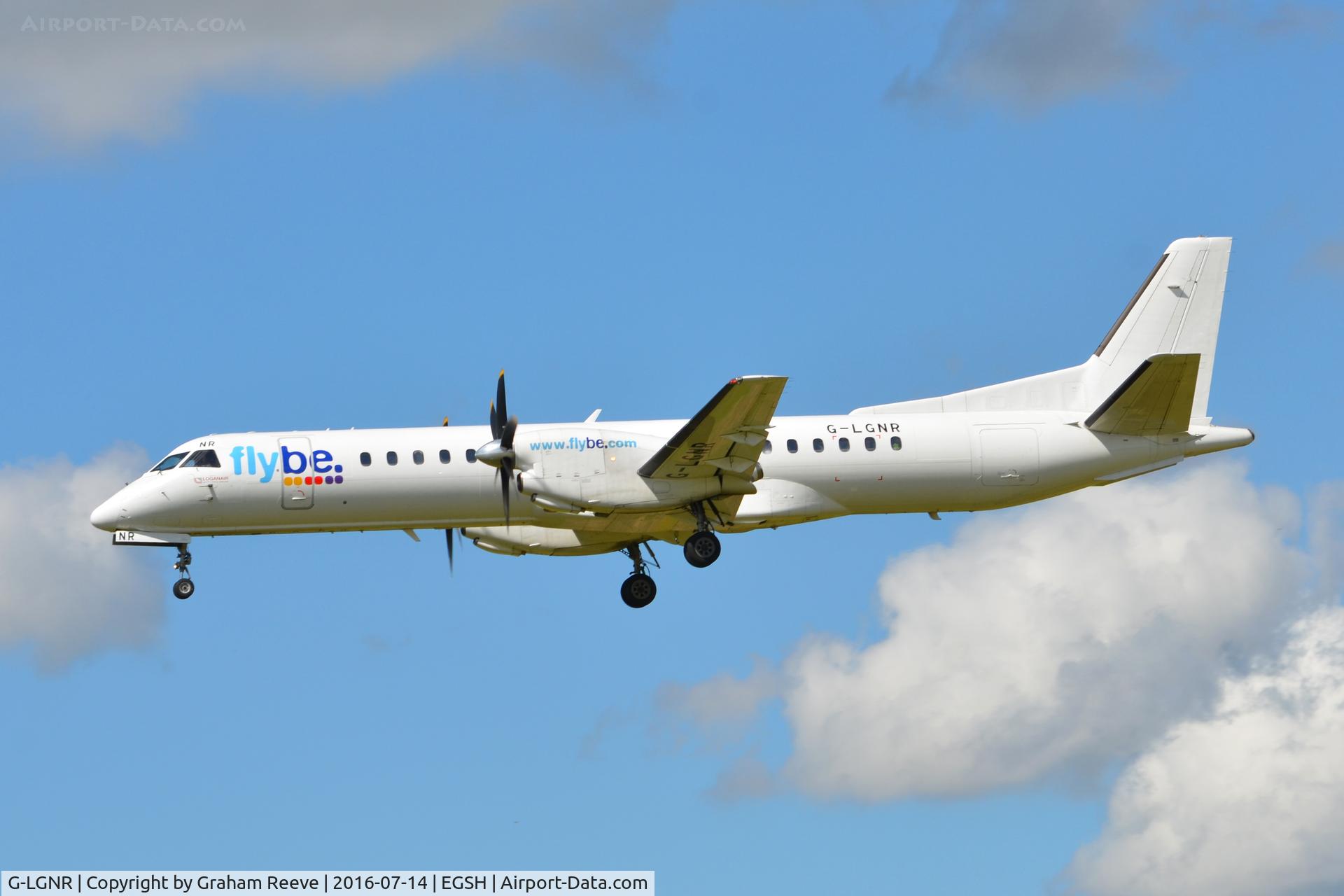 G-LGNR, 1993 Saab 2000 C/N 2000-004, On approach to Norwich.