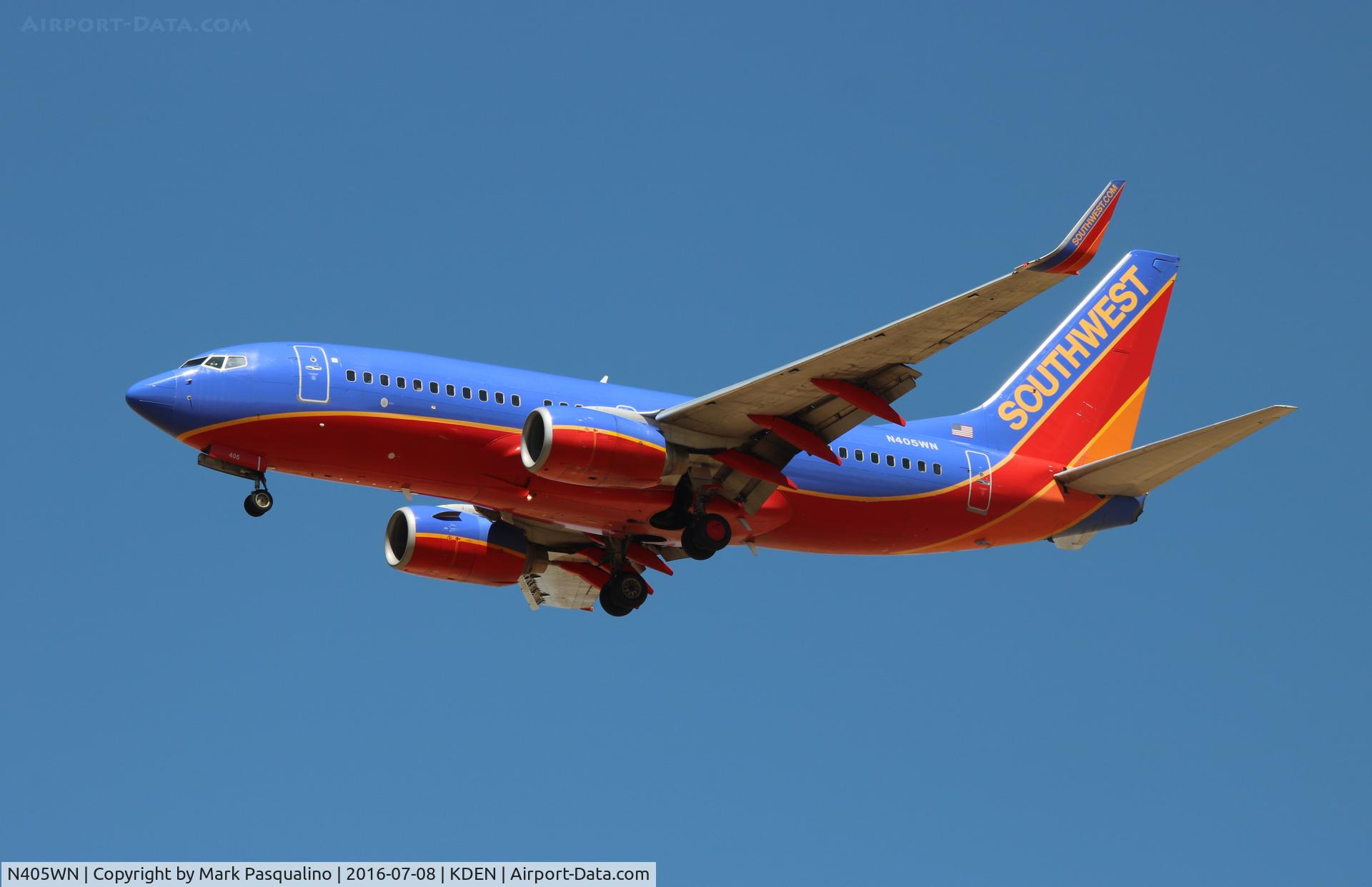 N405WN, 2001 Boeing 737-7H4 C/N 27893, Boeing 737-700